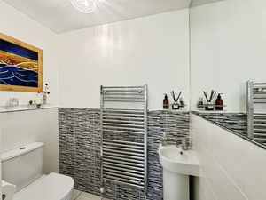 Photo 23- click for photo gallery